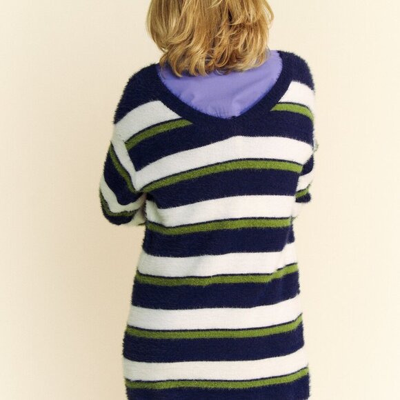 DAVI & DANI TEXTURED VEGAN ANGORA COLORBLOCK STRIPED V-NECK SWEATER TUNIC DRESS - Picture 10 of 10